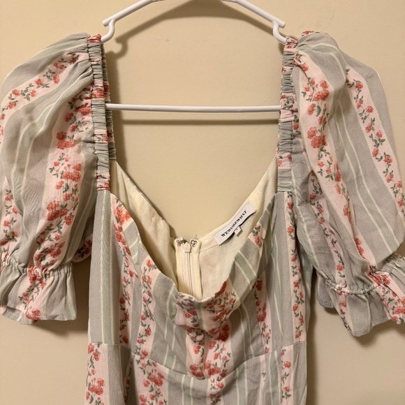 NWOT WEWOREWHAT Floral Midi Dress - SZ.4 - Victorian Floral Stripe - Picture 6 of 9